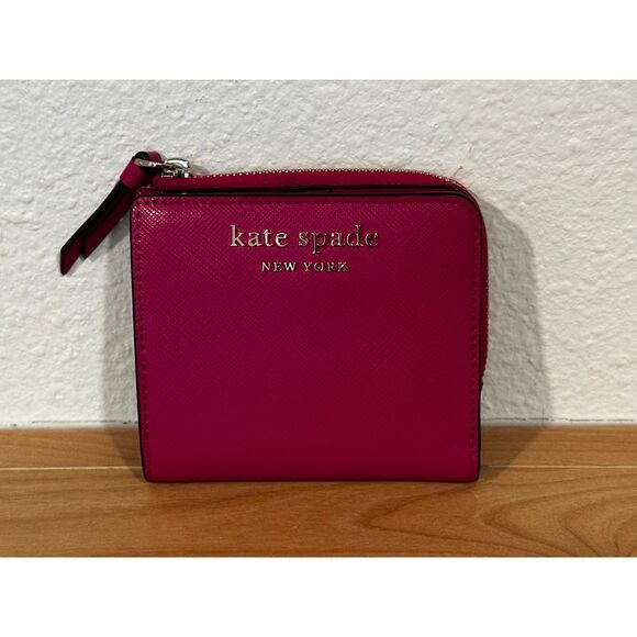 Kate Spade Deep Magenta Cameron Small L-Zip Wallet - Picture 1 of 7